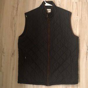 Men’s Field and Stream Black Quilted Vest